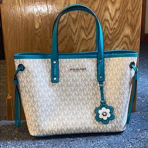 BRAND NEW Michael Kors Reversible tote